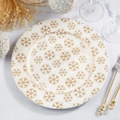 Saro Lifestyle Frosted Snowflake Charger Plate (Set Of 4), 13"x13", White -Saro Lifestyle GUEST 1c2925f2 c66b 4b68 802b 2bd34e2a6313
