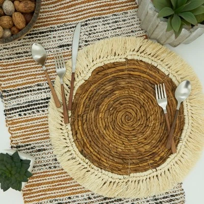 Saro Lifestyle Table Mats With Raffia Abaca Design (Set Of 4), Brown 5 Saro Lifestyle Table Mats With Raffia Abaca Design (Set Of 4), Brown - Image 3