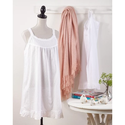 Saro Lifestyle Embroidered Design Women's Nightgown 4 Saro Lifestyle Embroidered Design Women's Nightgown - Image 2