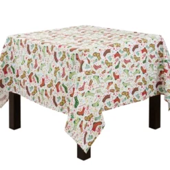 Saro Lifestyle Christmas Stockings Holiday Tablecloth 15 Saro Lifestyle Christmas Stockings Holiday Tablecloth -Saro Lifestyle GUEST 647beecd 3e3a 448f ae7e 5b2769a468b3