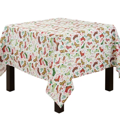 Saro Lifestyle Christmas Stockings Holiday Tablecloth 9 Saro Lifestyle Christmas Stockings Holiday Tablecloth - Image 7