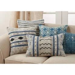 16"x24" Oversized Boho Rug Style Cotton Lumbar Throw Pillow Cover Blue - Saro Lifestyle 7 16"x24" Oversized Boho Rug Style Cotton Lumbar Throw Pillow Cover Blue - Saro Lifestyle -Saro Lifestyle GUEST 8fbf3a2d f2ac 424f b9ab a9581ffbdebd