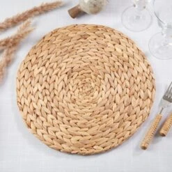 Saro Lifestyle Handwoven Water Hyacinth Placemat (Set Of 4), 15"x15", Beige 10 Saro Lifestyle Handwoven Water Hyacinth Placemat (Set Of 4), 15"x15", Beige -Saro Lifestyle GUEST 93f4146b 0b87 461a 8d2c afbb66c26f86