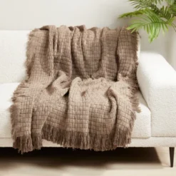Saro Lifestyle Warm Waffle Weave Throw -Saro Lifestyle GUEST 986b758a 0a0e 4bca 811c 82d9bfbcea29
