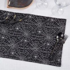 Saro Lifestyle Recycled Jacquard Spider Web Placemat (Set Of 4), 13"x19", Black