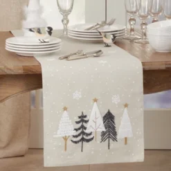 Saro Lifestyle Embroidered Christmas Trees Table Runner 8 Saro Lifestyle Embroidered Christmas Trees Table Runner -Saro Lifestyle GUEST bcae3a28 c12e 436c 952d cc1317947d91