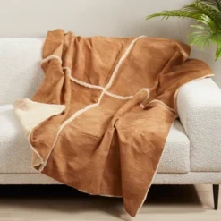 Saro Lifestyle Artisan Patchwork Leather Throw 10 Saro Lifestyle Artisan Patchwork Leather Throw -Saro Lifestyle GUEST d02f3b98 c6de 422b 8dd8 18a70037e036